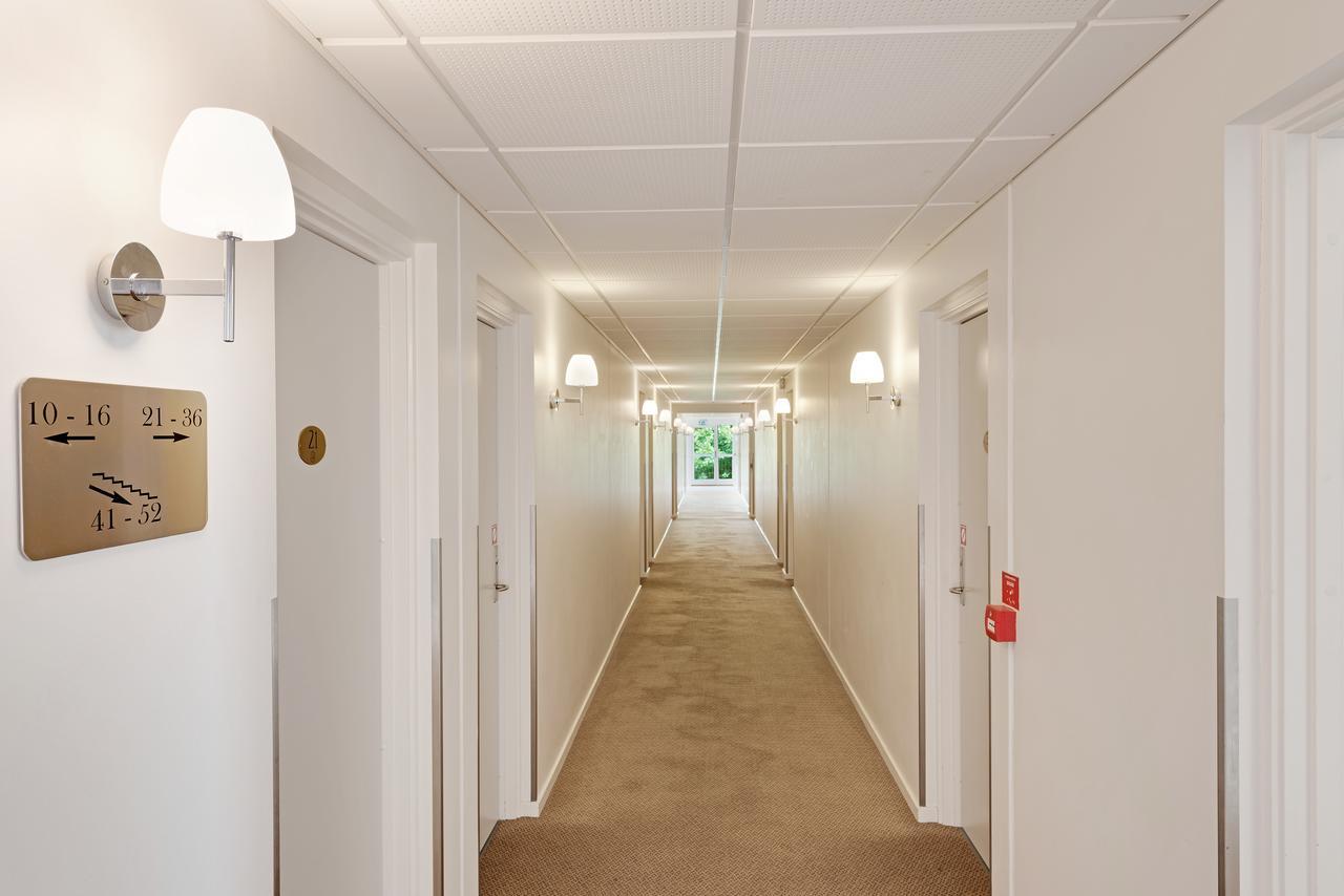 Hotel Jernbanegade Kibaek ภายนอก รูปภาพ